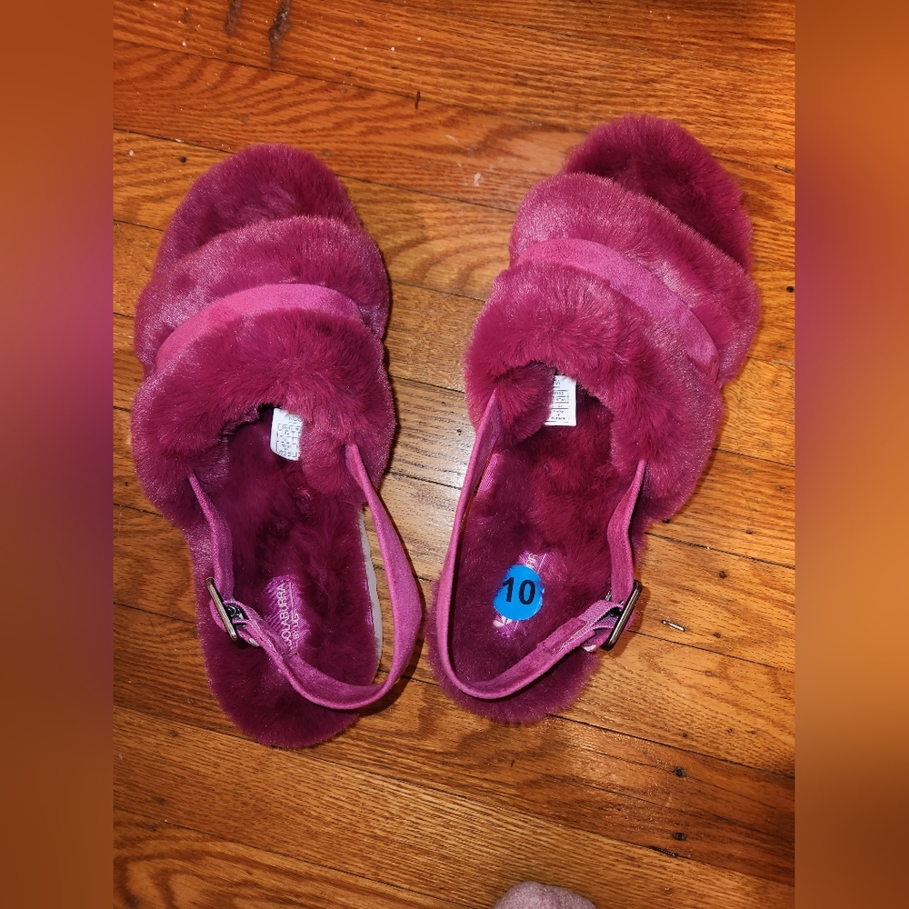 Koolaburra Fushia Shoes!